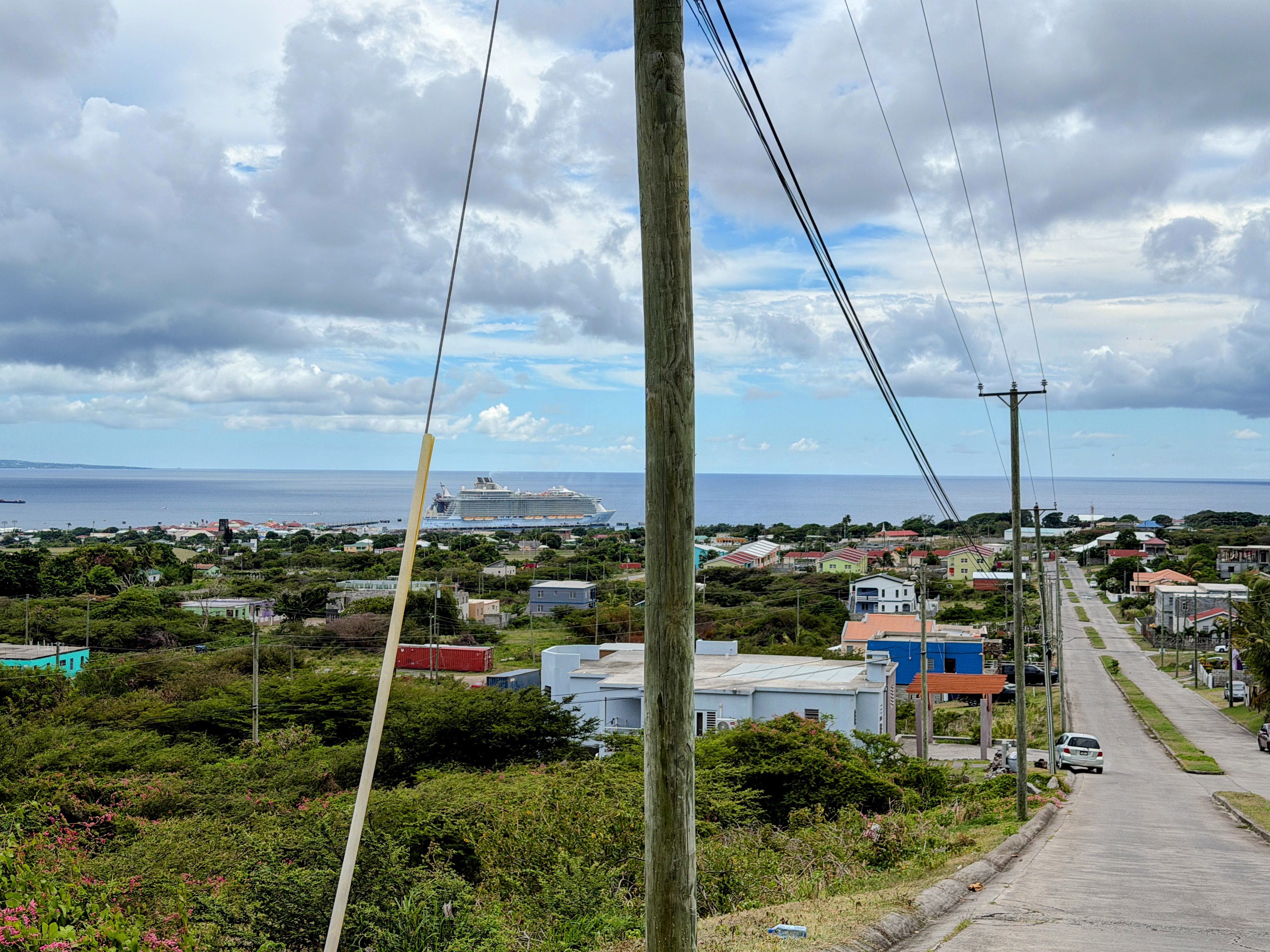 DOUGLAS ESTATE - Island Life Properties